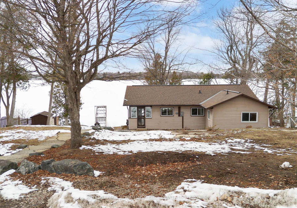 64-b12-road-rideau-lakes-ontario-x12921716