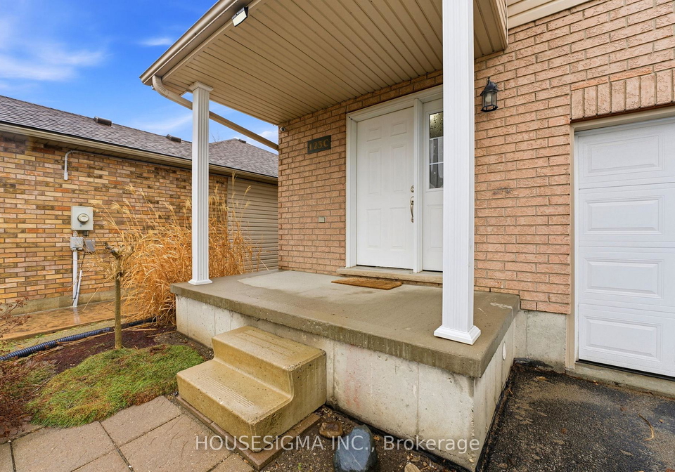 123-whitlaw-way-brant-ontario-x12921786