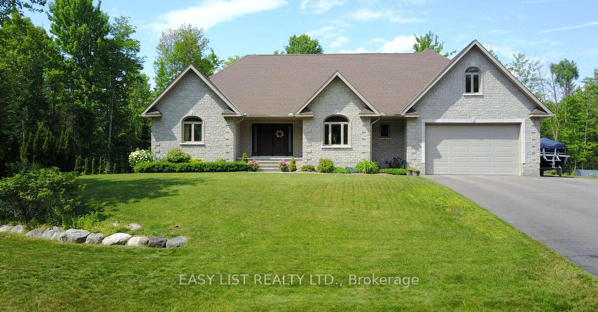 110-monck-square-laurentian-hills-ontario-x12921790