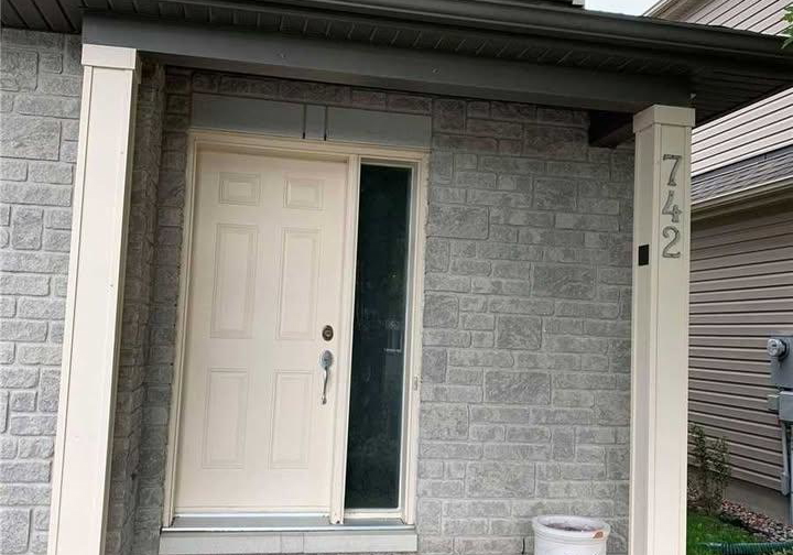 742-cedar-creek-drive-ottawa-ontario-x12921832