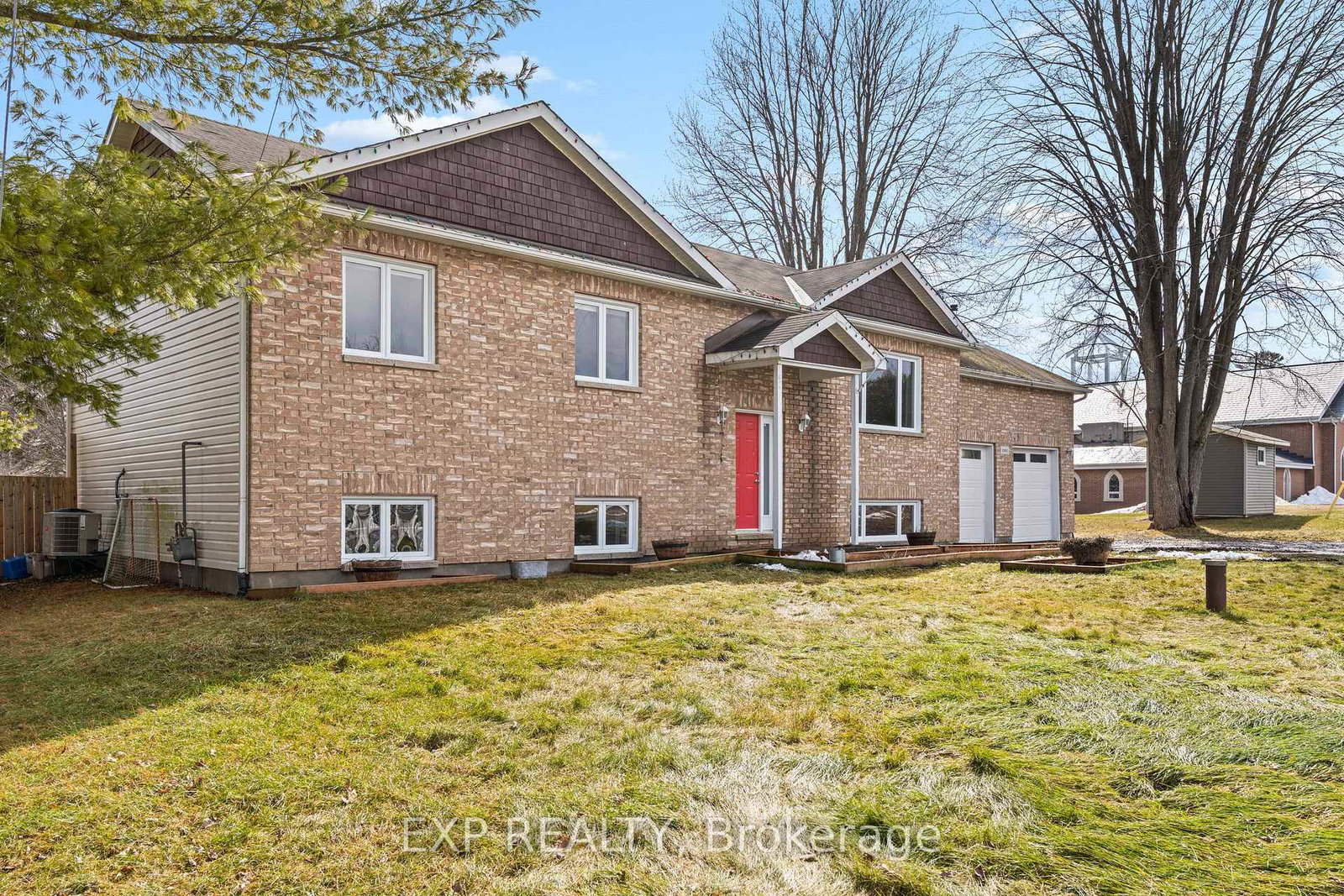 10610-maple-street-north-dundas-ontario-x12922200