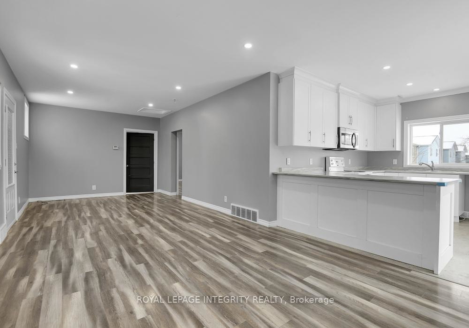 75-st-george-street-e-north-glengarry-ontario-x12922560