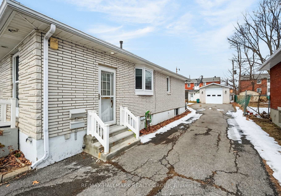 495-hardy-avenue-ottawa-ontario-x12922562