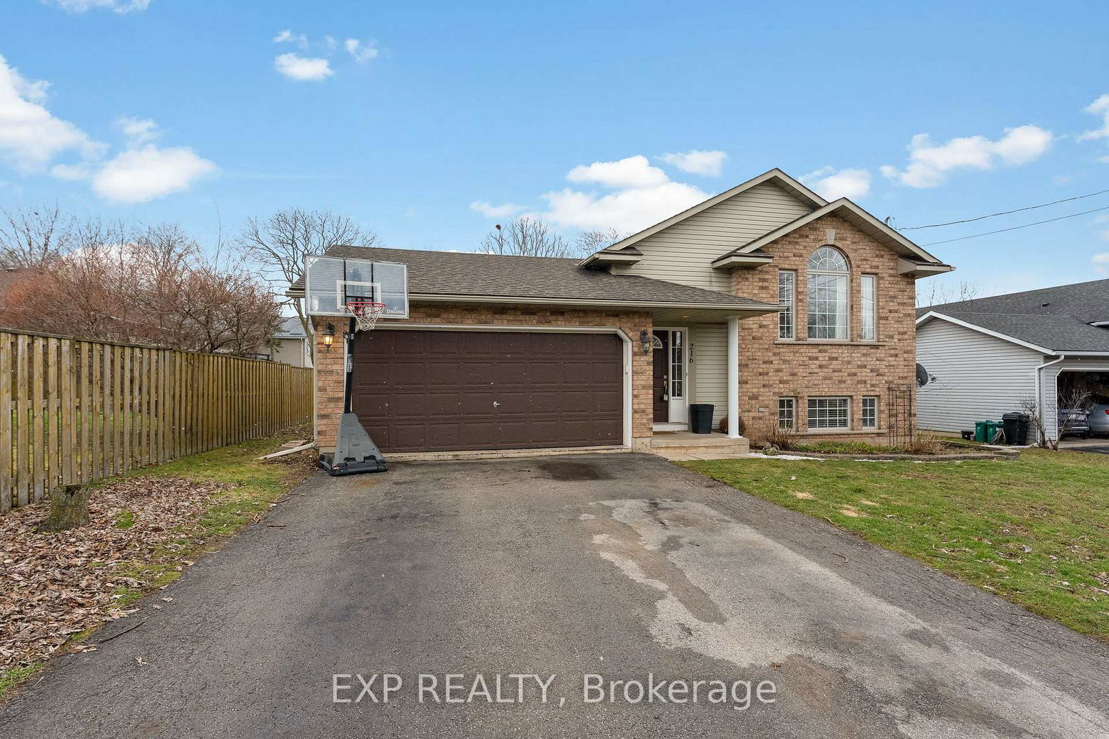 216-ridge-road-s-fort-erie-ontario-x12922616