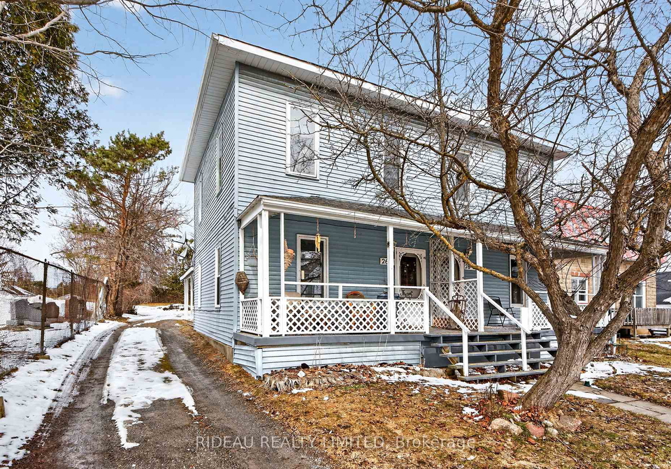 26-rideau-street-westport-ontario-x12922632