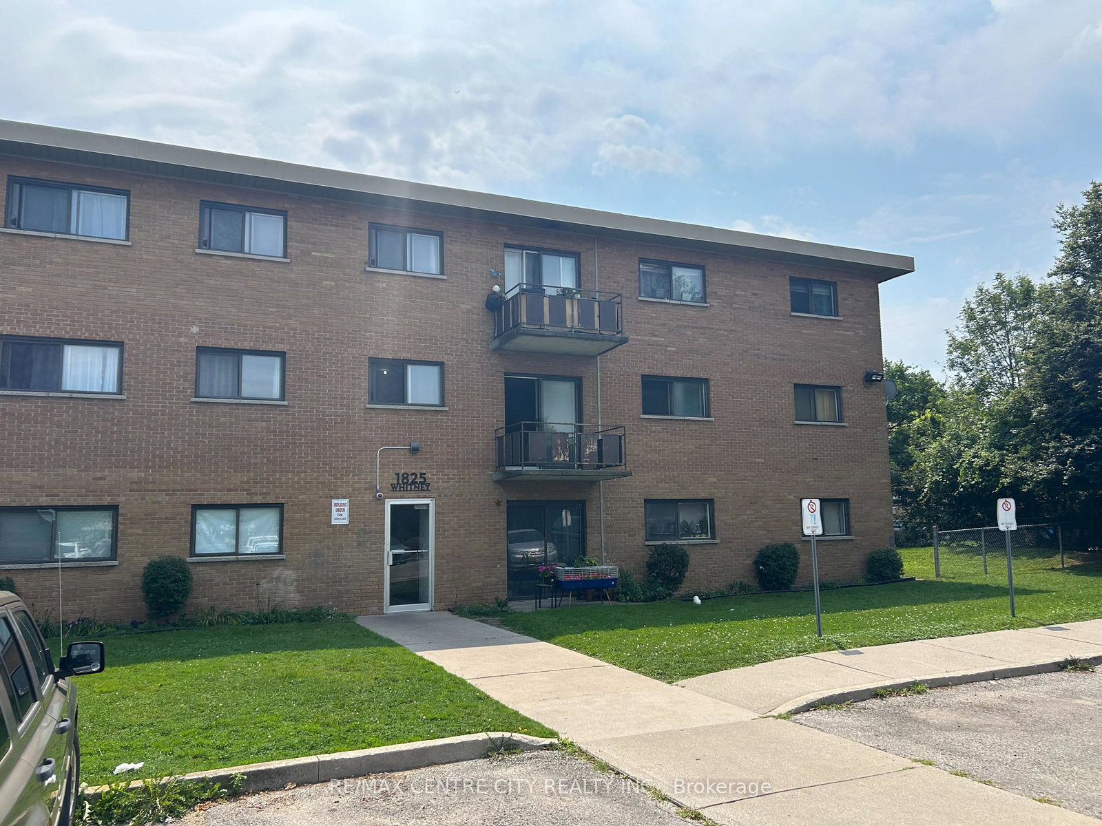 1825-whitney-street-london-east-ontario-x12922840