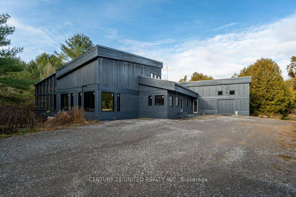 1080-clydesdale-road-north-kawartha-ontario-x12922858