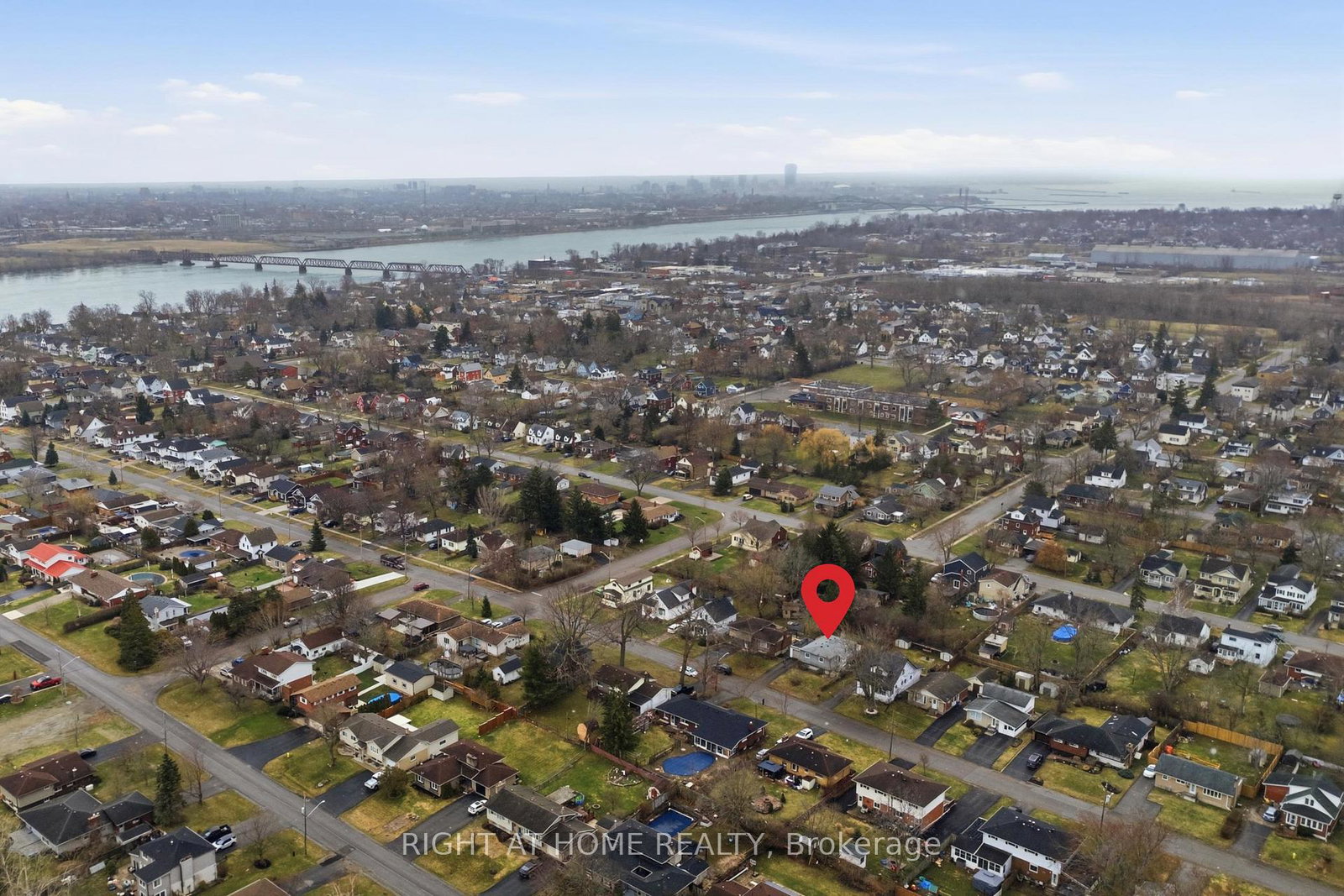 313-bowen-road-fort-erie-ontario-x12923200