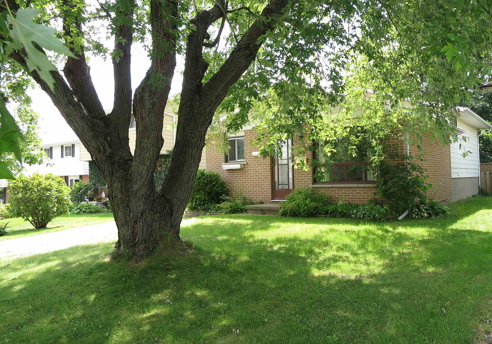 148-calderwood-drive-kingston-ontario-x12923290
