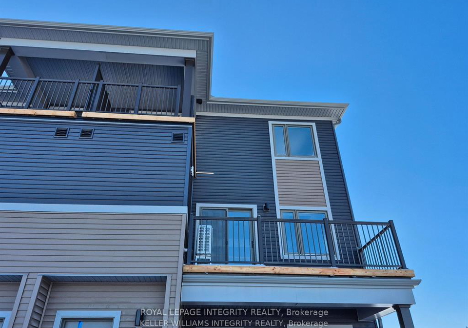 316-parnian-private-ottawa-ontario-x12923514