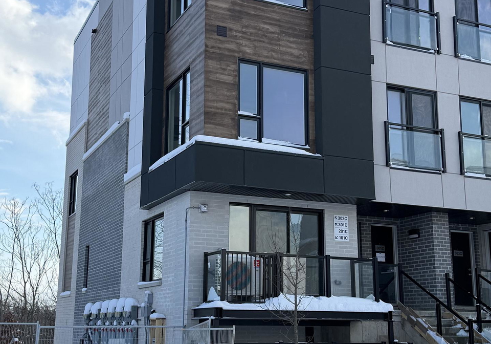 16-melbourne-avenue-st-catharines-ontario-x12923572