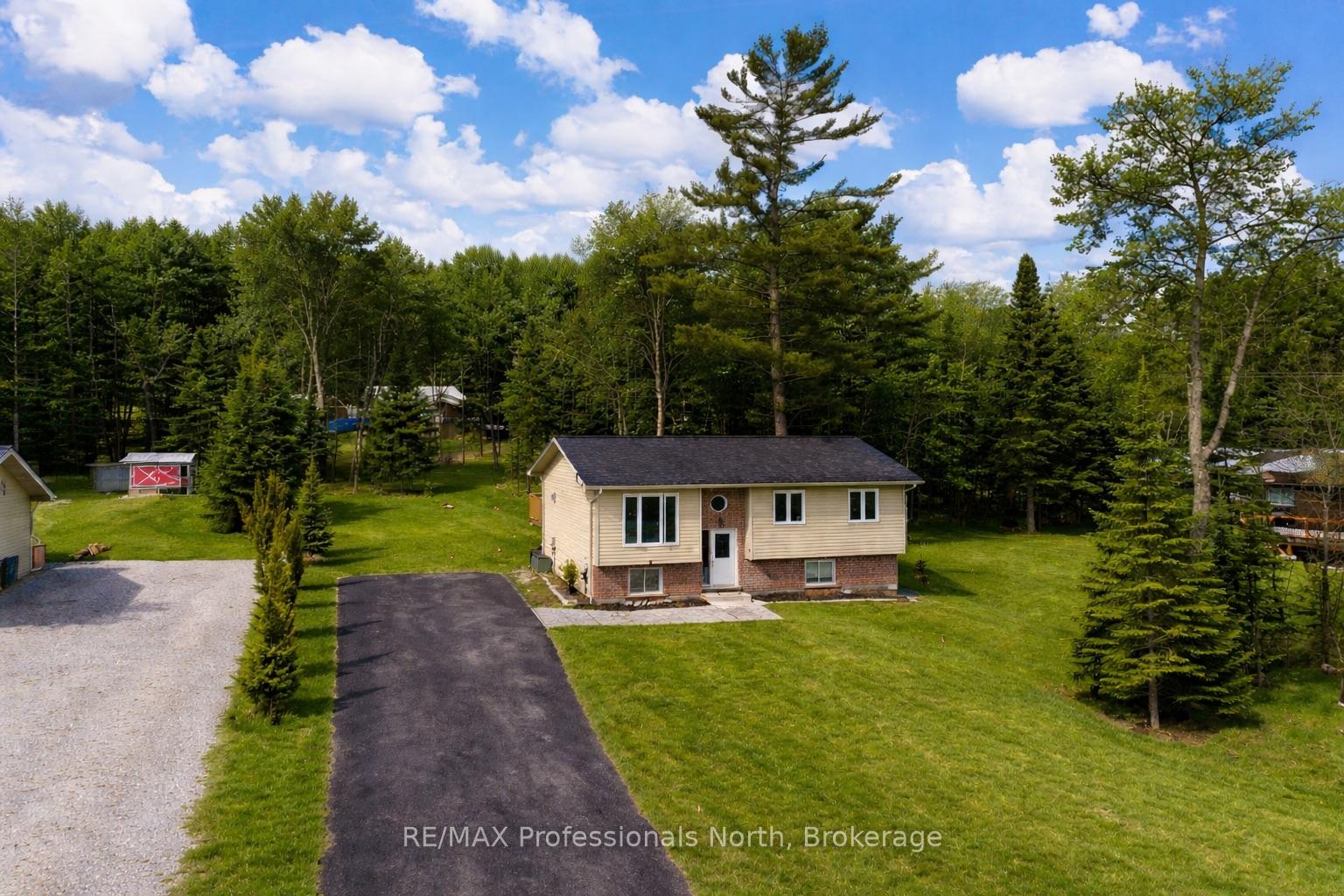 1036-post-road-bracebridge-ontario-x12923682
