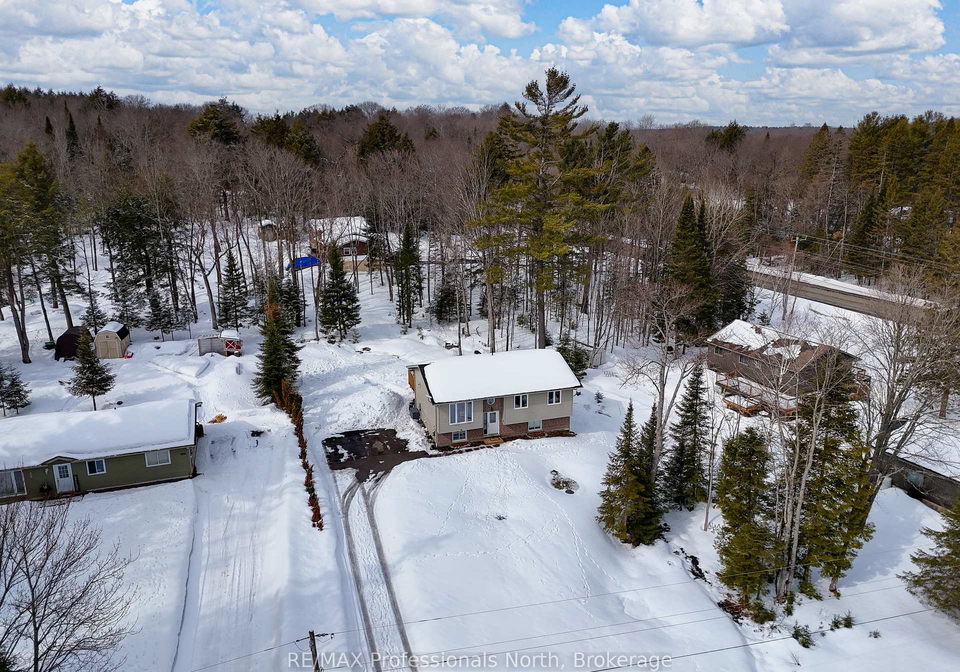 1036-post-road-bracebridge-ontario-x12923682