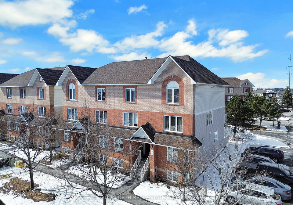 2232-bois-vert-place-ottawa-ontario-x12923696