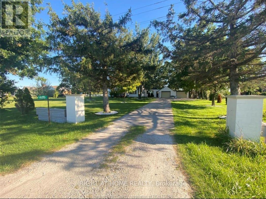 1609-county-road-46-lakeshore-ontario-x12923730