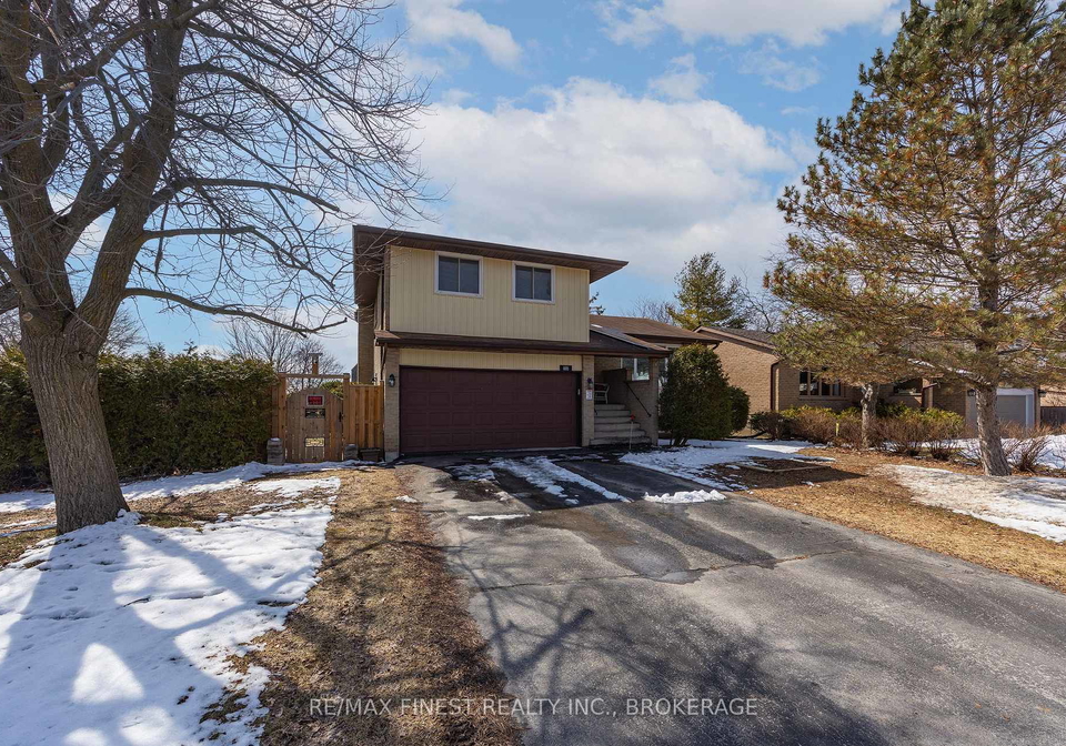 888-sandringham-place-kingston-ontario-x12923902