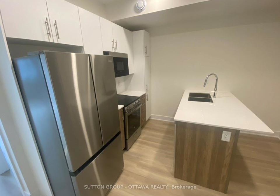 152b-columbus-avenue-ottawa-ontario-x12924050