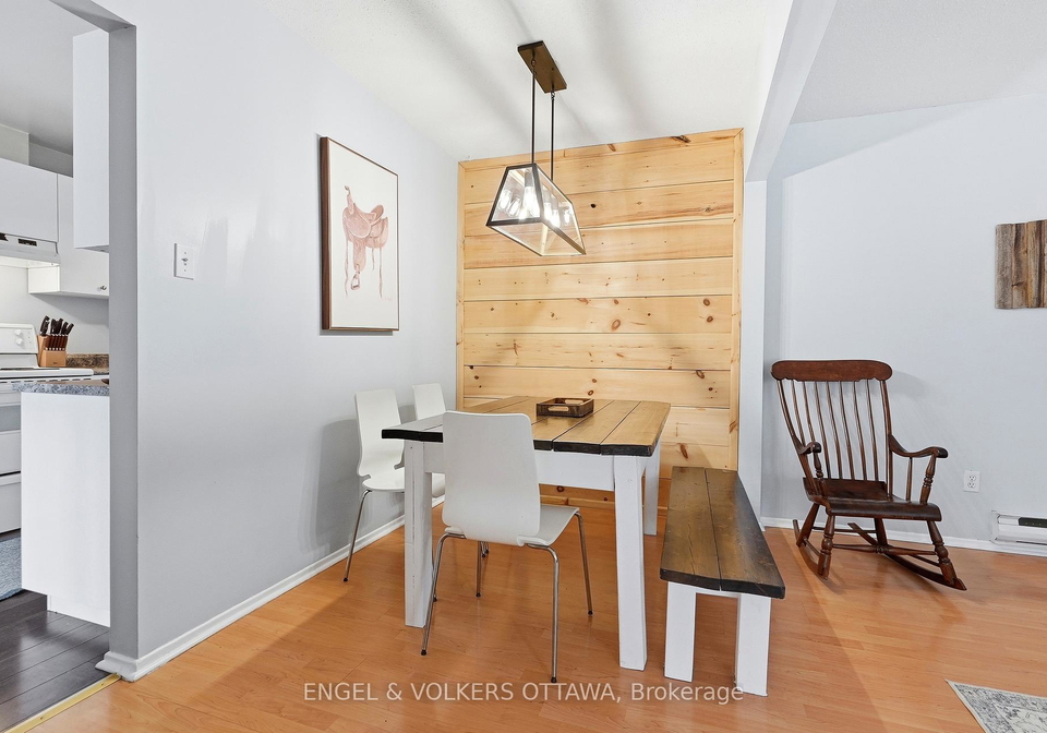 122-salter-crescent-kanata-ontario-x12924110