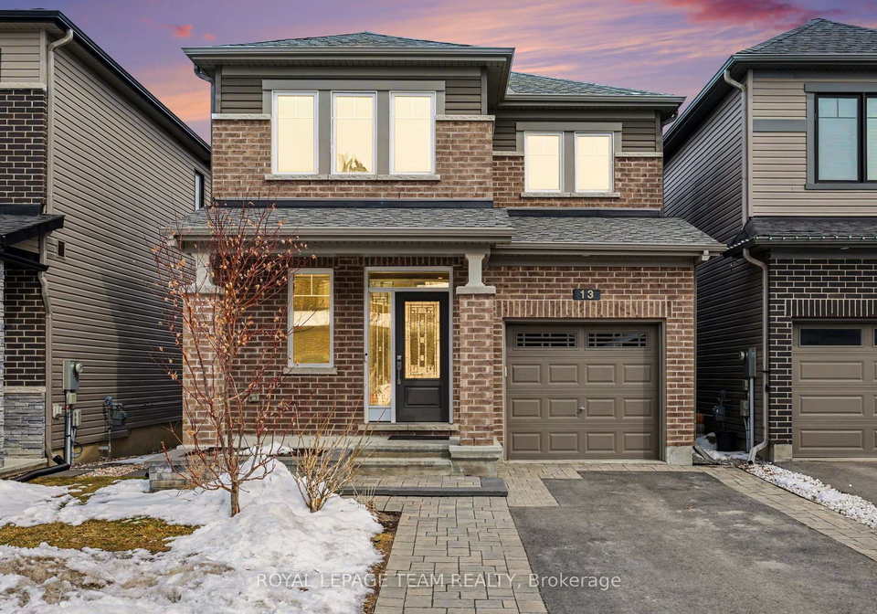 13-allan-moore-place-ottawa-ontario-x12924488