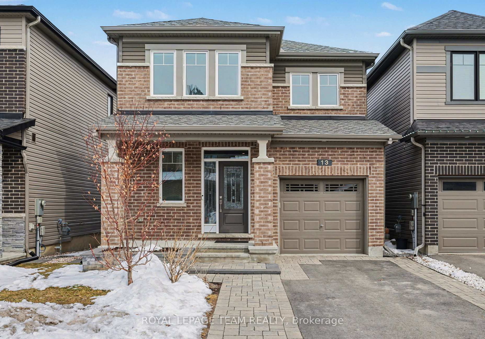 13-allan-moore-place-ottawa-ontario-x12924488