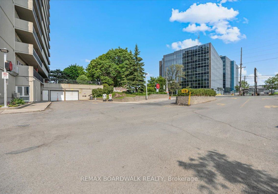 158a-mcarthur-avenue-e-ottawa-ontario-x12924676