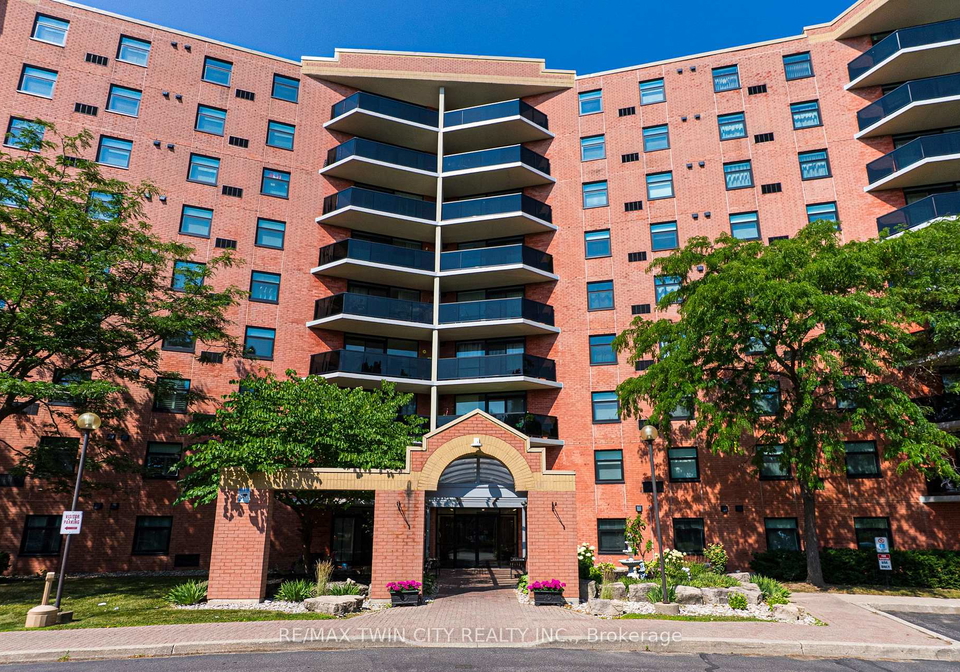 9-bonheur-court-brantford-ontario-x12924698