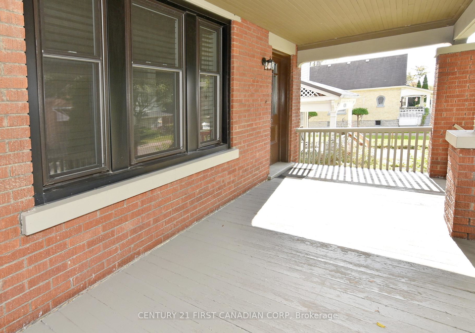452-charlotte-street-london-east-ontario-x12924700