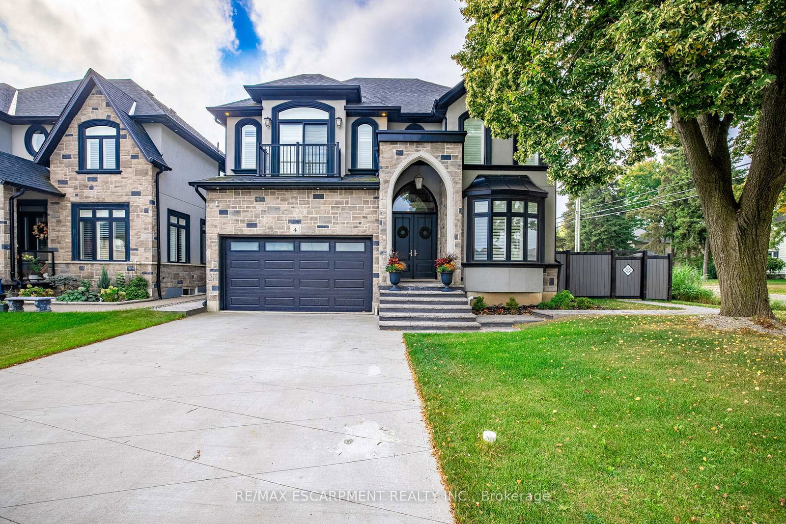 4-lockman-drive-hamilton-ontario-x12924790