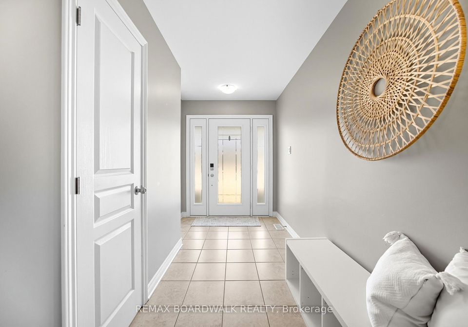 32-code-crescent-carleton-place-ontario-x12924876
