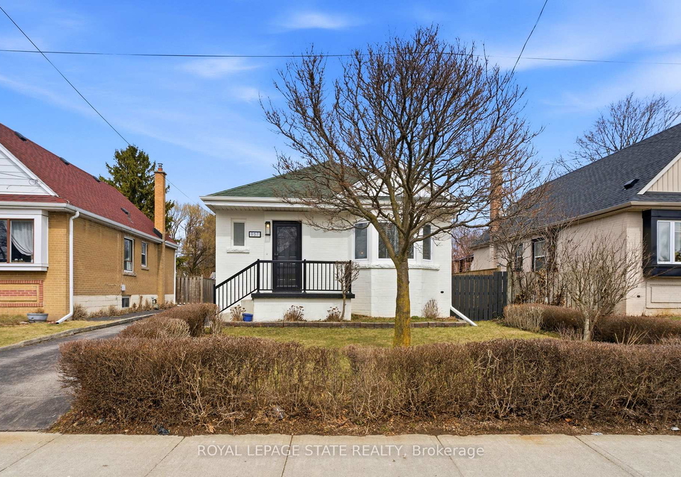 957-queensdale-avenue-e-hamilton-ontario-x12925046