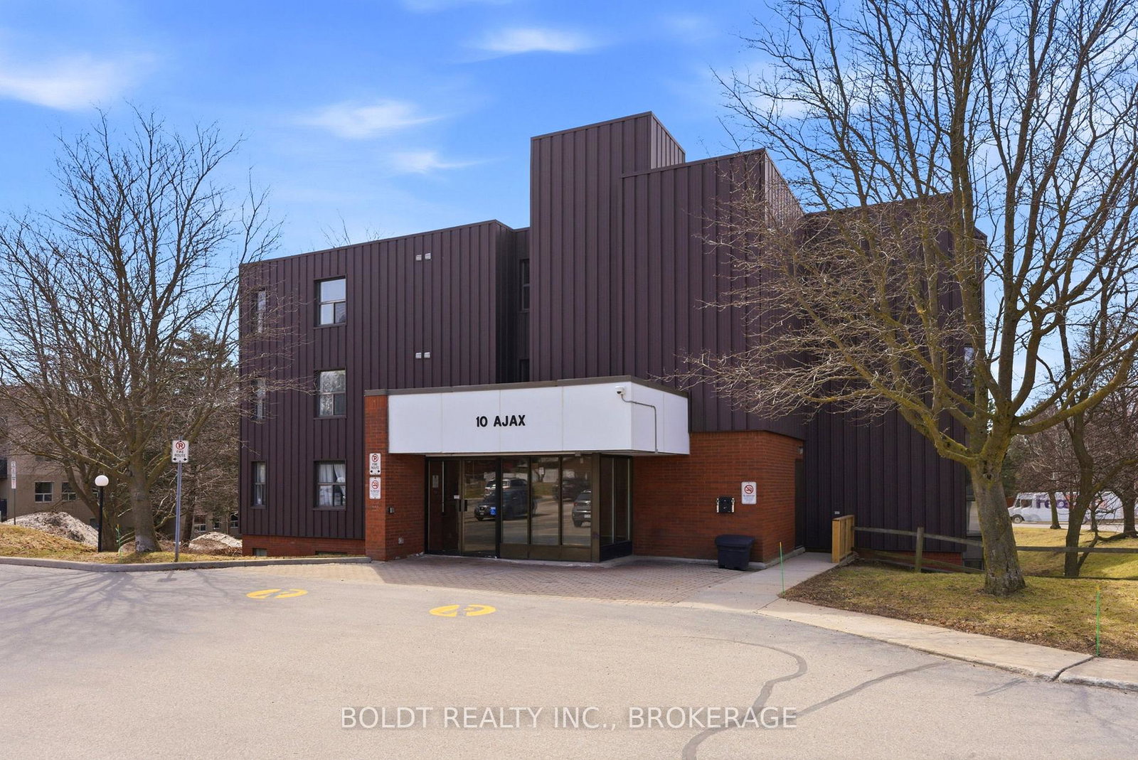 10-ajax-street-guelph-ontario-x12925638