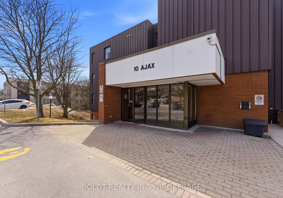 10-ajax-street-guelph-ontario-x12925638