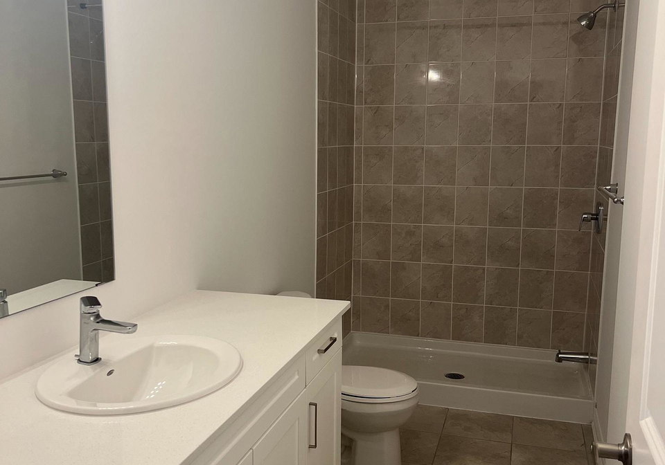 64-lincoln-drive-belleville-ontario-x12926024