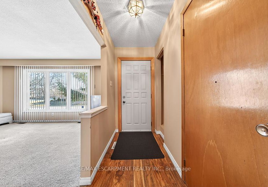 66-highridge-avenue-hamilton-ontario-x12926086