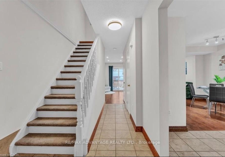 2martinet-avenue-london-east-ontario-x12926134