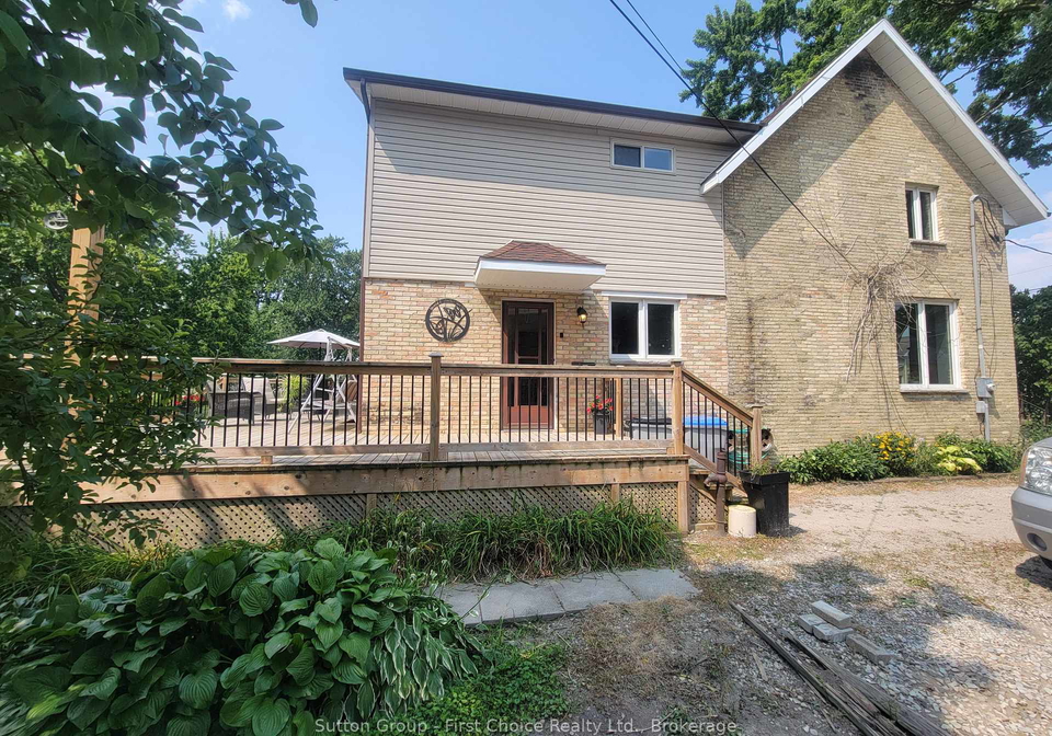 30-king-street-n-south-huron-ontario-x12926280