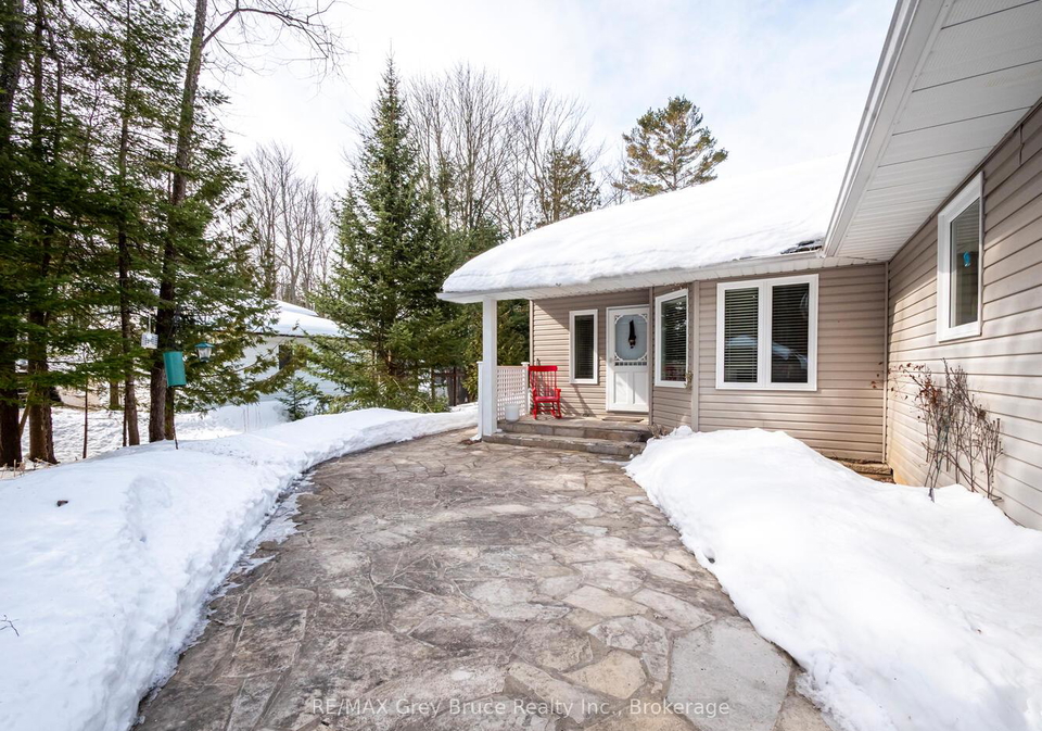 612-york-avenue-south-bruce-peninsula-ontario-x12926512