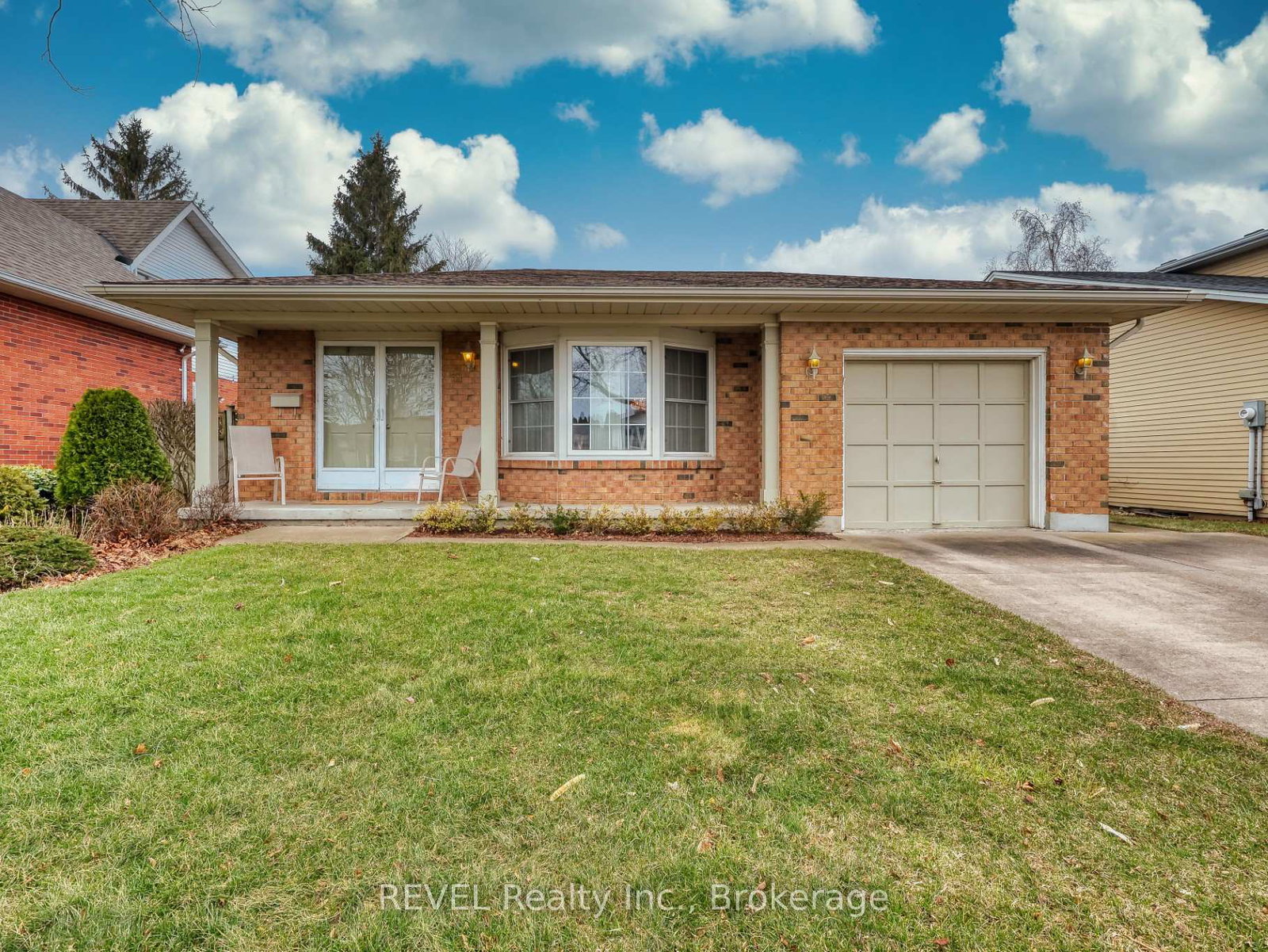 31-cole-farm-boulevard-st-catharines-ontario-x12927188