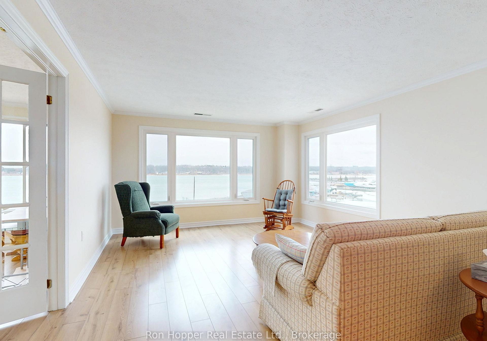 2555-3rd-avenue-w-owen-sound-ontario-x12927342