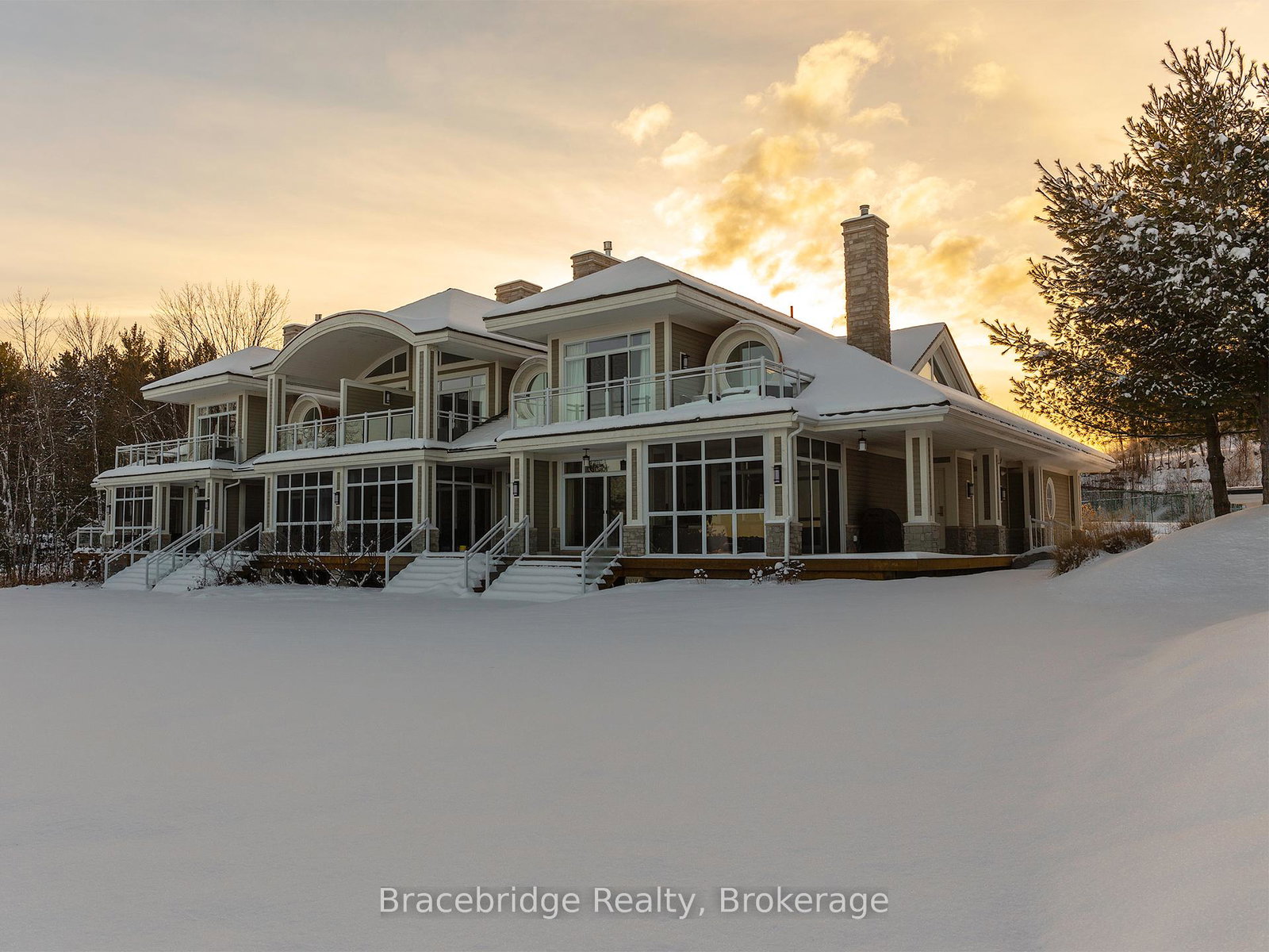 1869-muskoka-road-118-highway-w-muskoka-lakes-ontario-x12927424