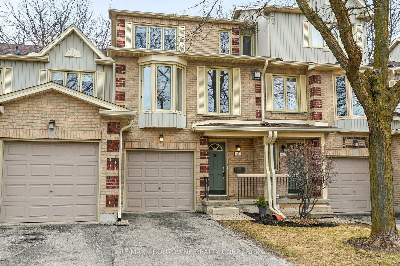302-college-avenue-w-guelph-ontario-x12927476