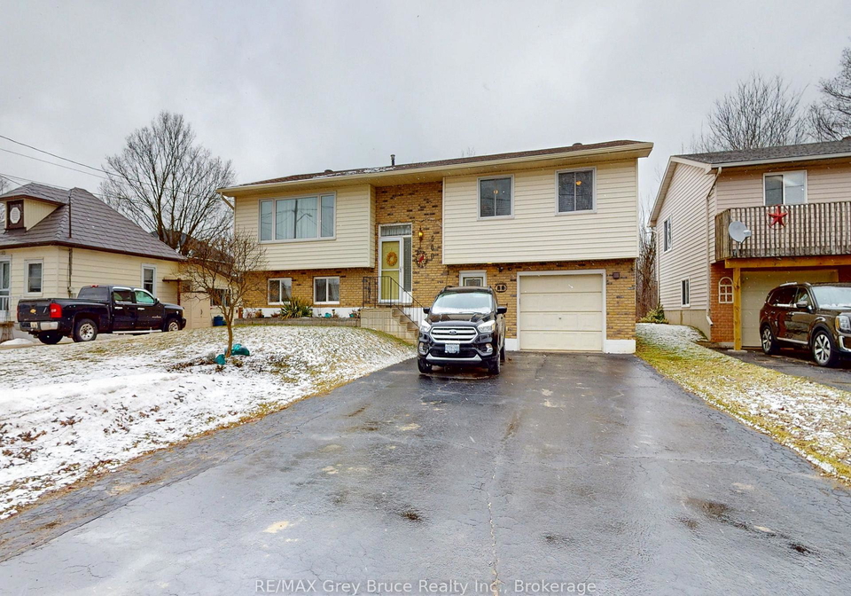 560-20th-street-e-owen-sound-ontario-x12927836