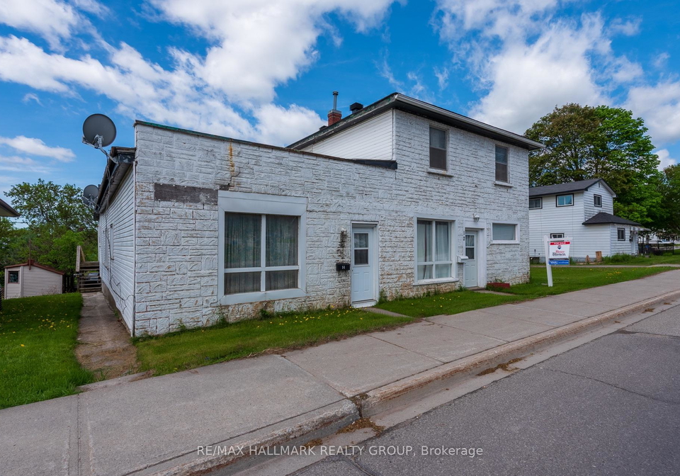 12-14-queen-street-smiths-falls-ontario-x12927930