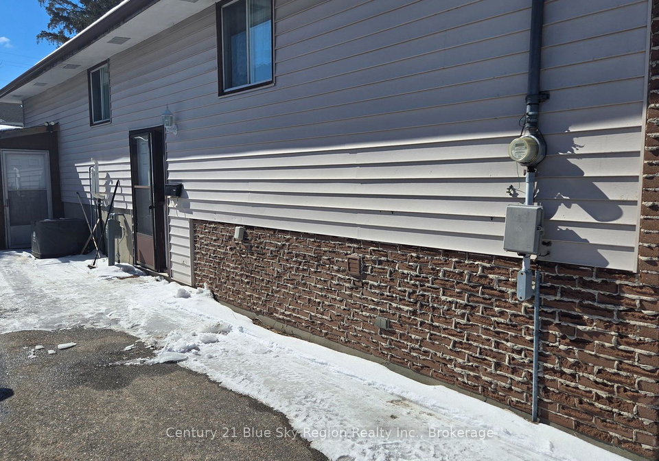 43-charlton-crescent-north-bay-ontario-x12927932