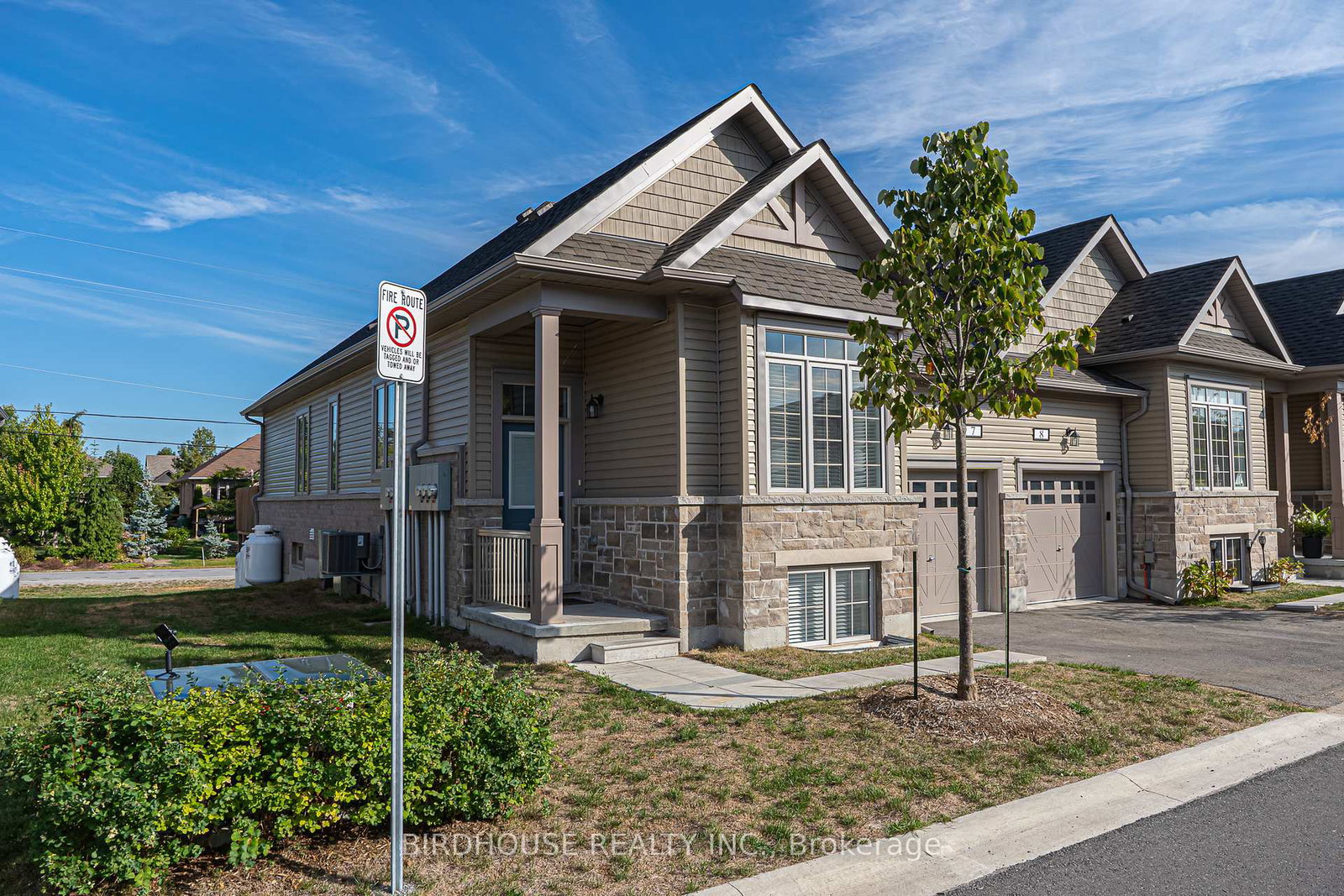 1lakewood-crescent-kawartha-lakes-ontario-x12928020