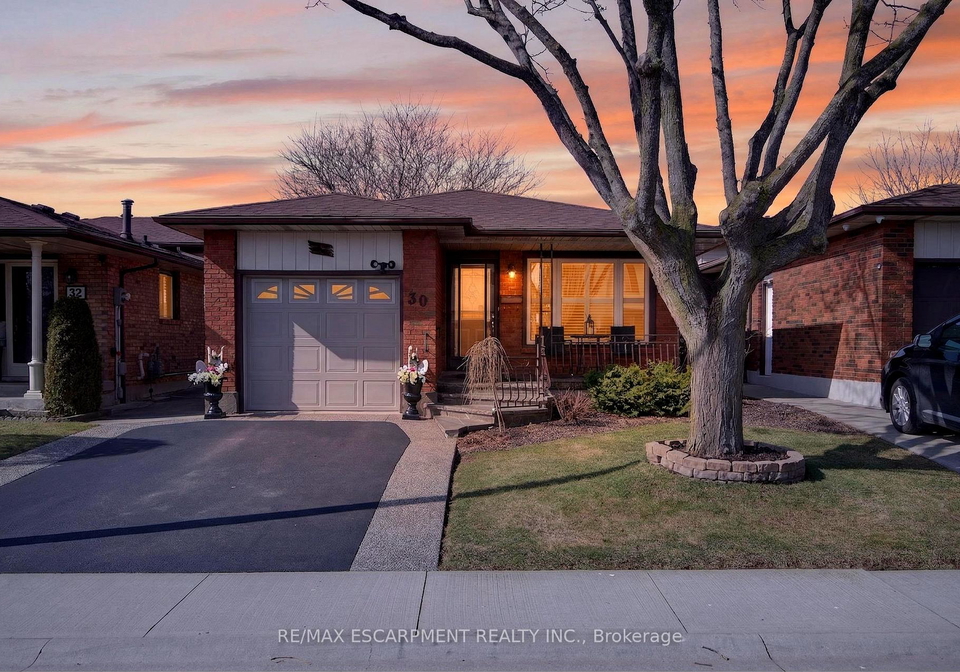 30-basin-crescent-hamilton-ontario-x12928102