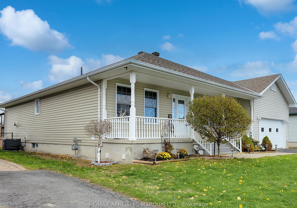 9-grove-street-south-dundas-ontario-x12928180