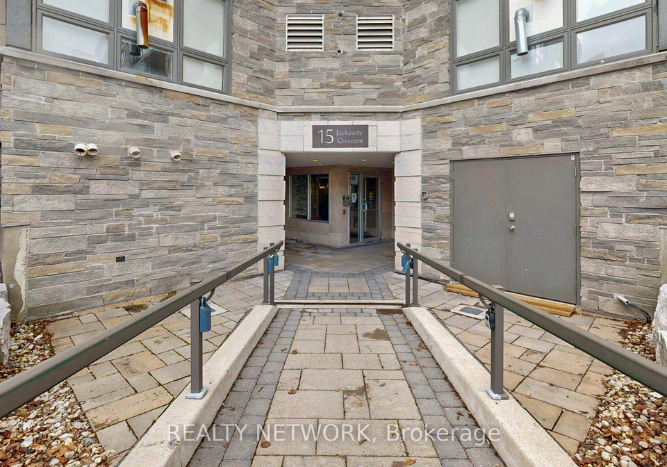 15-jacksway-crescent-london-north-ontario-x12928502