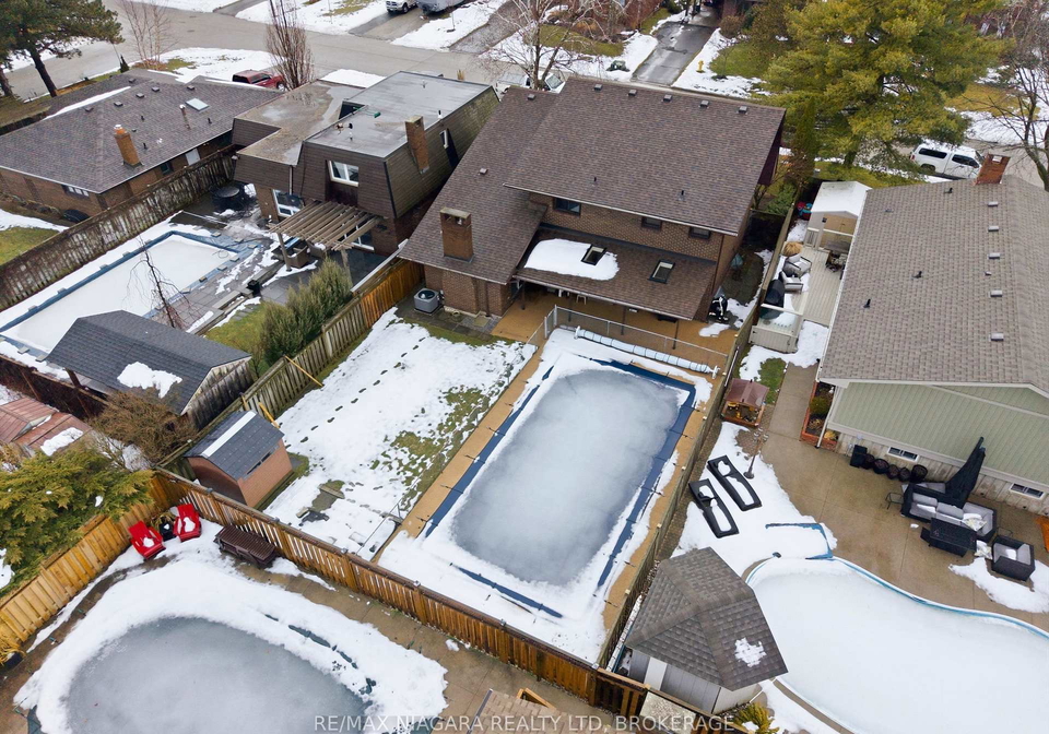 17-the-cedars-st-catharines-ontario-x12928776