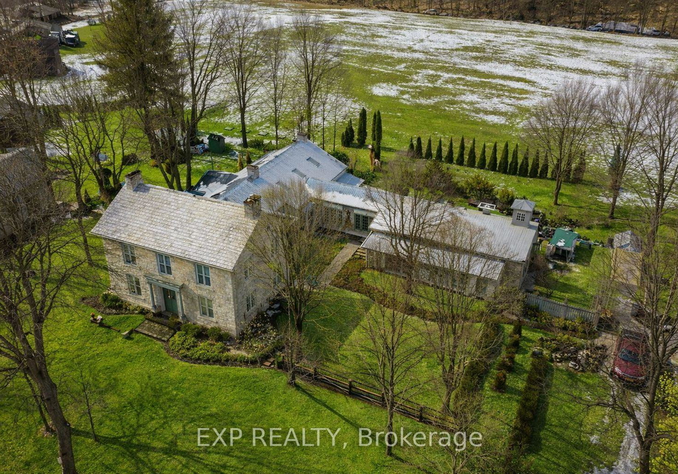 316-colebrook-road-stone-mills-ontario-x12928870
